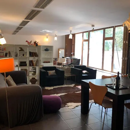 Проживание в семье Casa Da Varzea - Atelier *